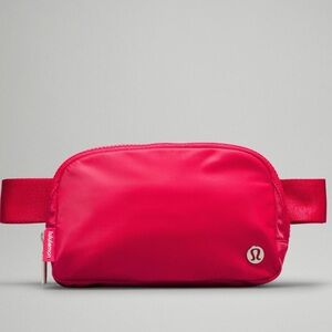 Lululemon Everywhere‎ Belt Bag 1L- Cherry Mist